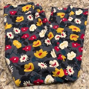 Flower Lularoe leggings